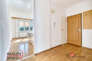 PRODEJ BYT 2+1 Karlovy Vary Drahovice
