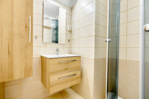 Prodej bytu, Karlovy Vary, 4+1, 132 m2, ulice Šumavská