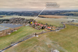 Hledáte klidné bydlení uprostřed krásné přírody, nebo místo, kam můžete utéct od shonu města? Nabízíme k prodeji rodinný dům v malebné části Krajkové – Květné.