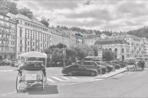 Luxusní byt na prodej - v centru Karlových Varů, 3+KK, 137 m2, vybavený, prostorný.