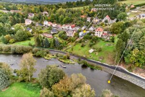 Prodej unikátního domu 5+KK o velikosti 141 m2 ve Všeborovicích u Karlových Varů, se zahradou.