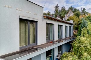 Still 2025-10-05 214137_1.2130.1