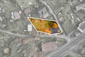 Rodinný dům k PRODEJI na adrese Teplička 62. 3+KK o velikosti 92 m², se zahradou a garáží.